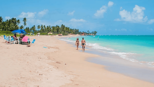 Maragogi: O Tesouro Azul-Turquesa de Alagoas que Encanta Todo Viajante 4 Praia da Barra Grande