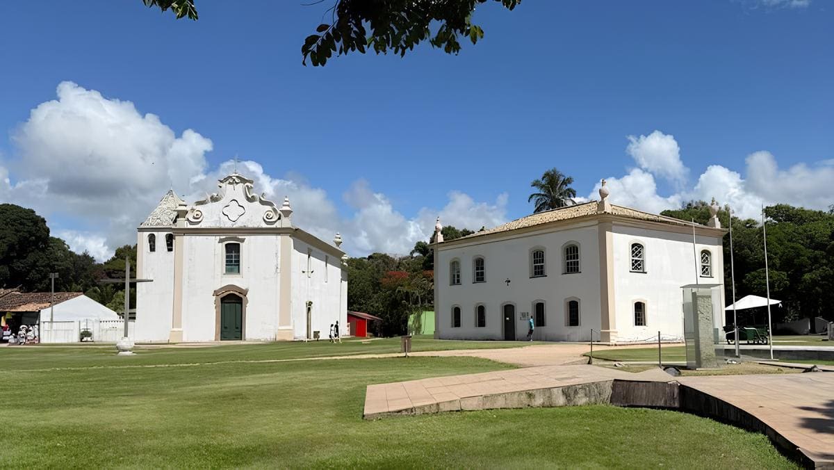 Porto Seguro: Roteiro Completo com Praias, Passeios e Cultura