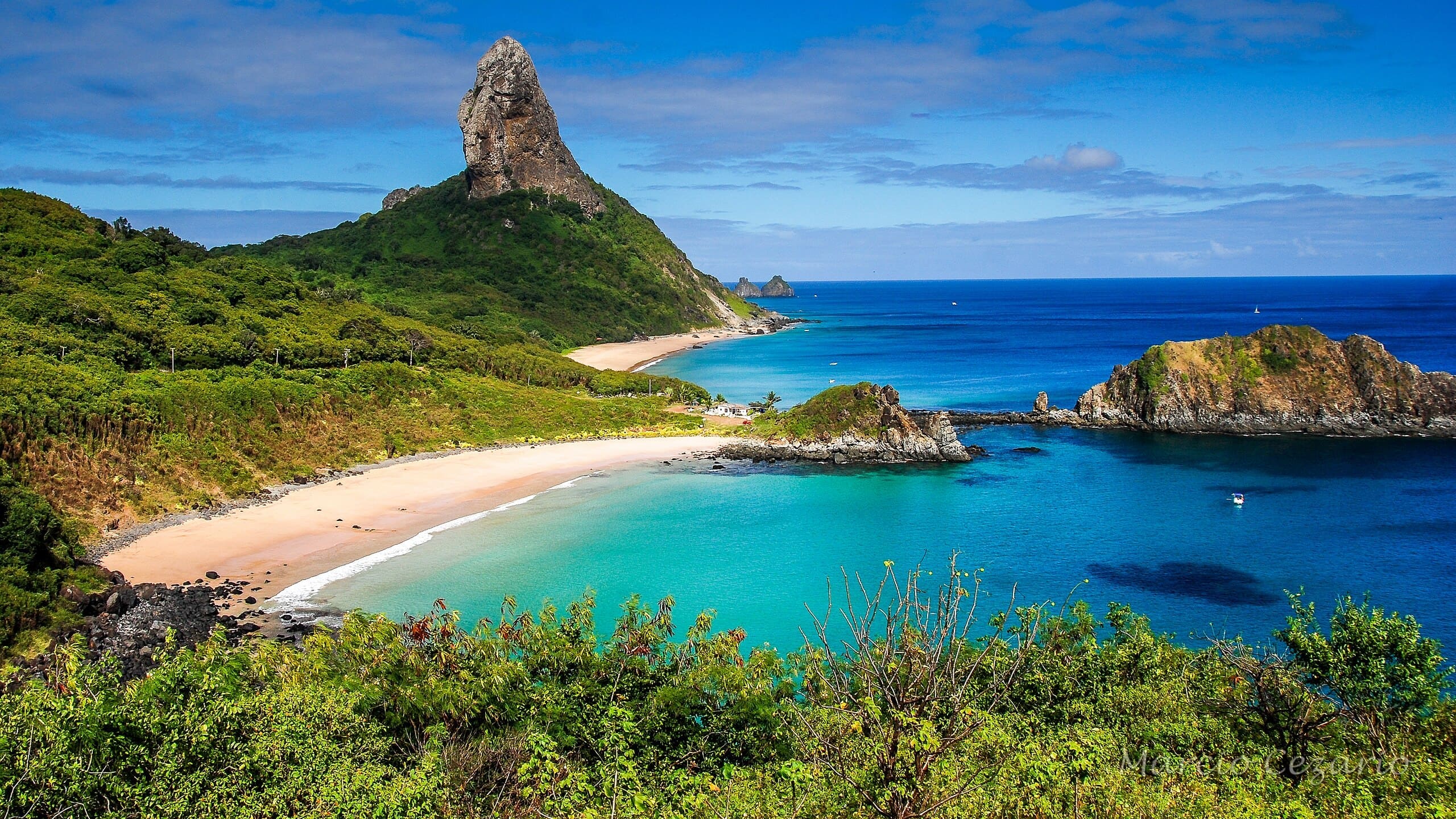 Fernando de Noronha: Guia Completo para Planejar a Viagem dos Sonhos