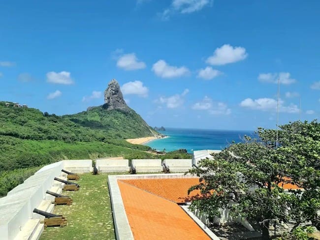 Como economizar em Fernando de Noronha
