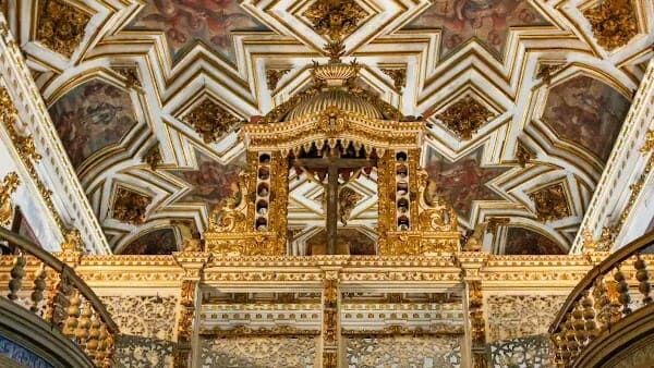 Salvador: Seu Guia Completo para Explorar a Capital Baiana 15 Salvador: Roteiro de Viagem com Praias, Cultura e Gastronomia Incríveis