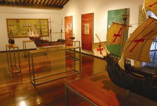 Salvador: Seu Guia Completo para Explorar a Capital Baiana 22 Guia Completo de Salvador: Melhores Praias, Passeios, Roteiros e Dicas