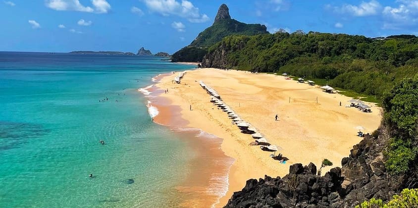 Roteiro de Viagem para Fernando de Noronha: Praias, Passeios e Dicas