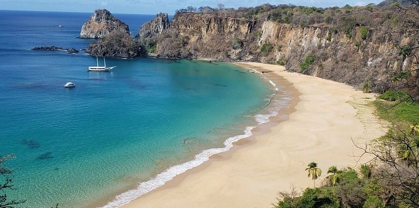Como Explorar Fernando de Noronha: Guia Atualizado e Completo