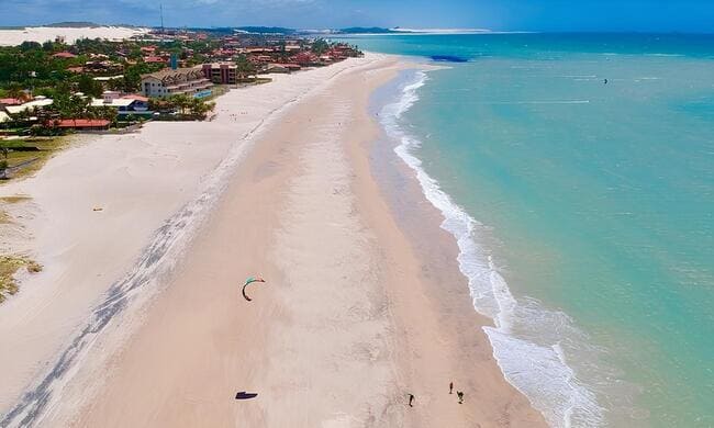 Praia do Cumbuco: paraíso de dunas, ventos e emoções no Ceará